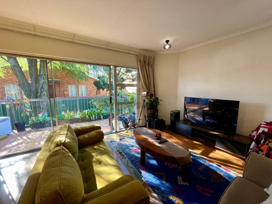 2 Bedroom Property for Sale in Bryanston Gauteng