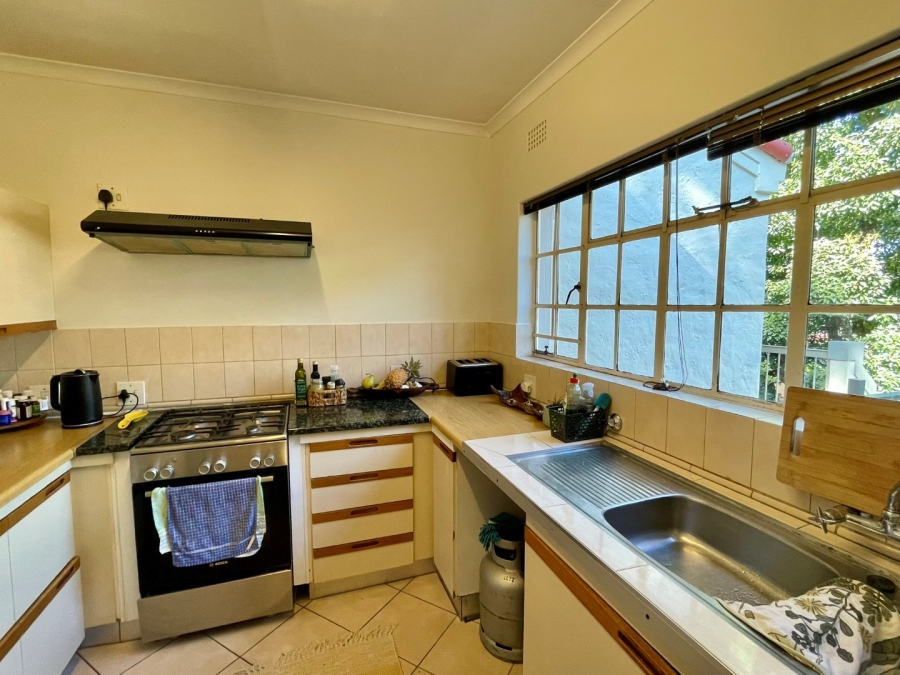 2 Bedroom Property for Sale in Bryanston Gauteng
