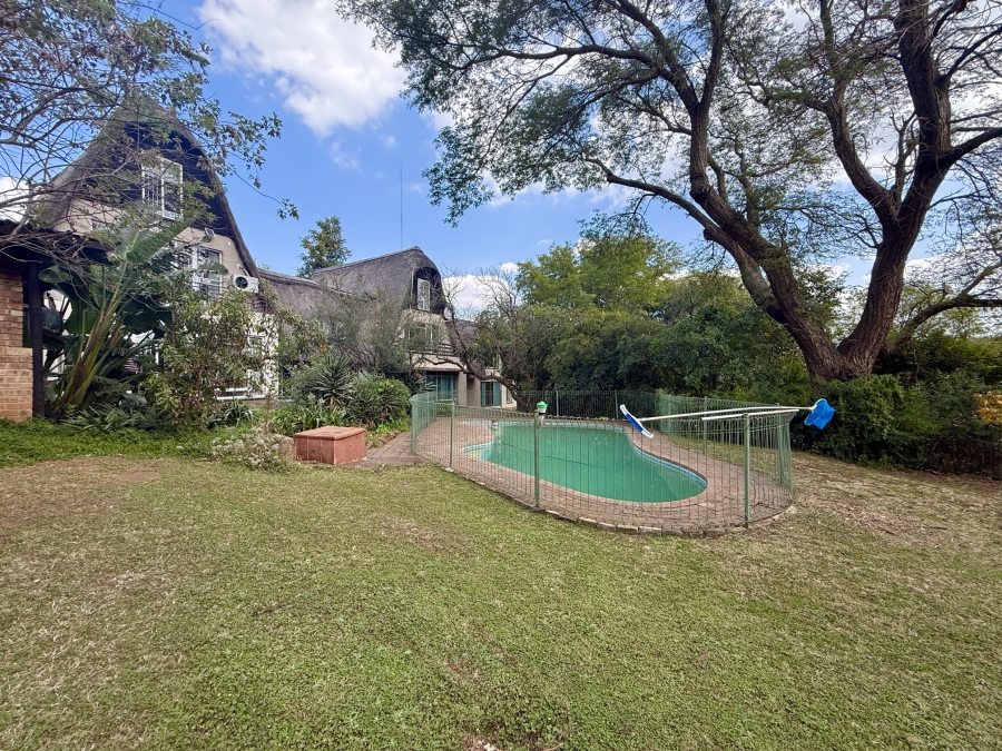 9 Bedroom Property for Sale in Poortview Gauteng