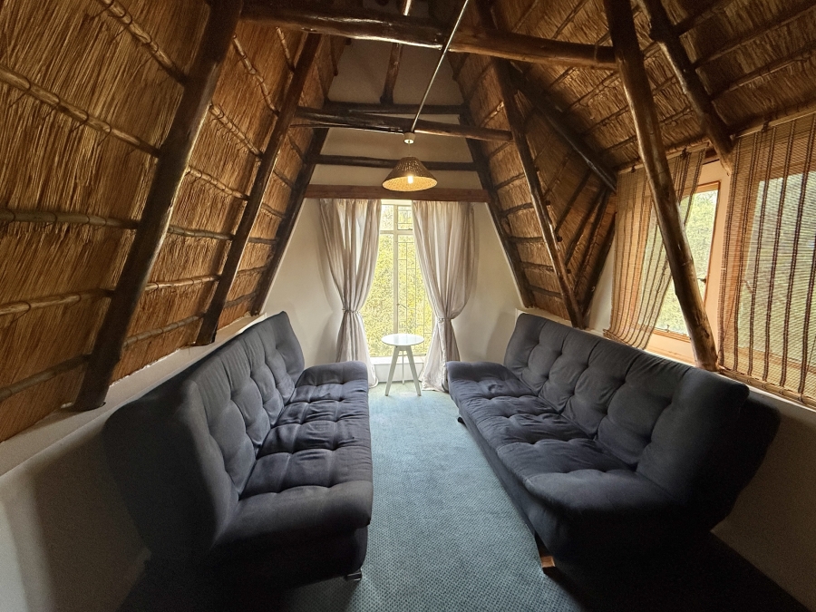 9 Bedroom Property for Sale in Poortview Gauteng