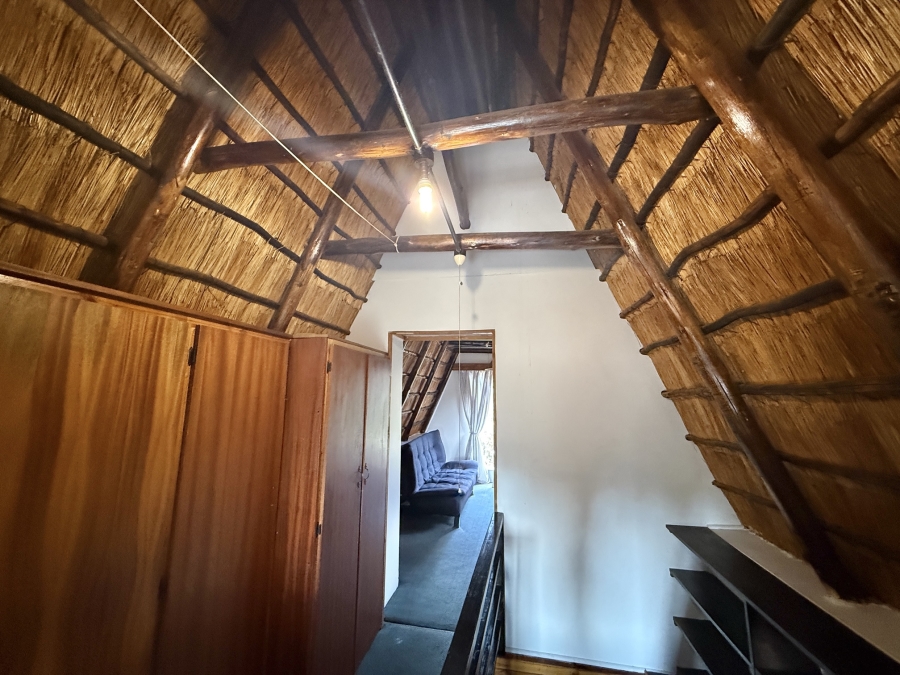 9 Bedroom Property for Sale in Poortview Gauteng