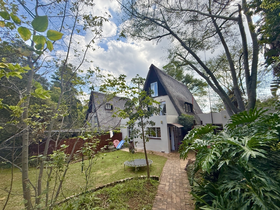 9 Bedroom Property for Sale in Poortview Gauteng
