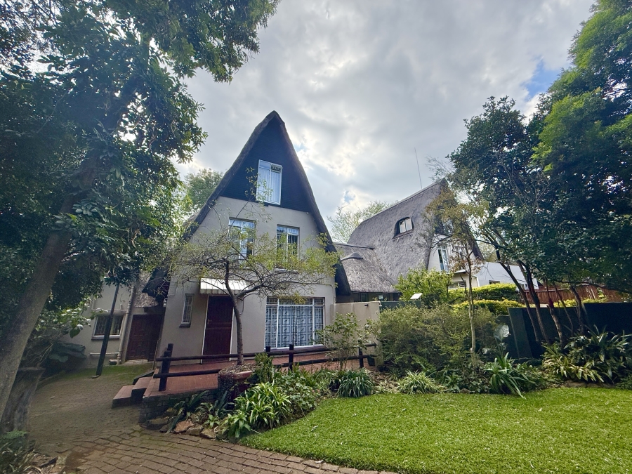 9 Bedroom Property for Sale in Poortview Gauteng