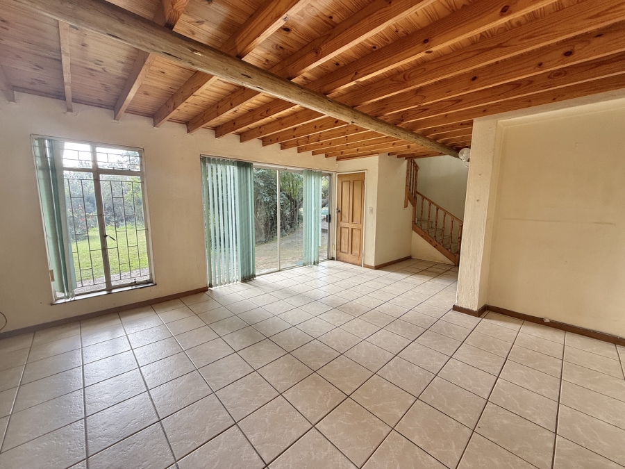 9 Bedroom Property for Sale in Poortview Gauteng