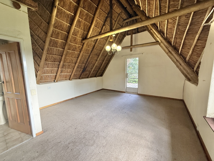9 Bedroom Property for Sale in Poortview Gauteng