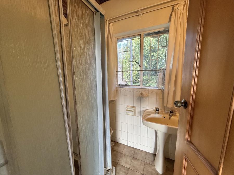 9 Bedroom Property for Sale in Poortview Gauteng