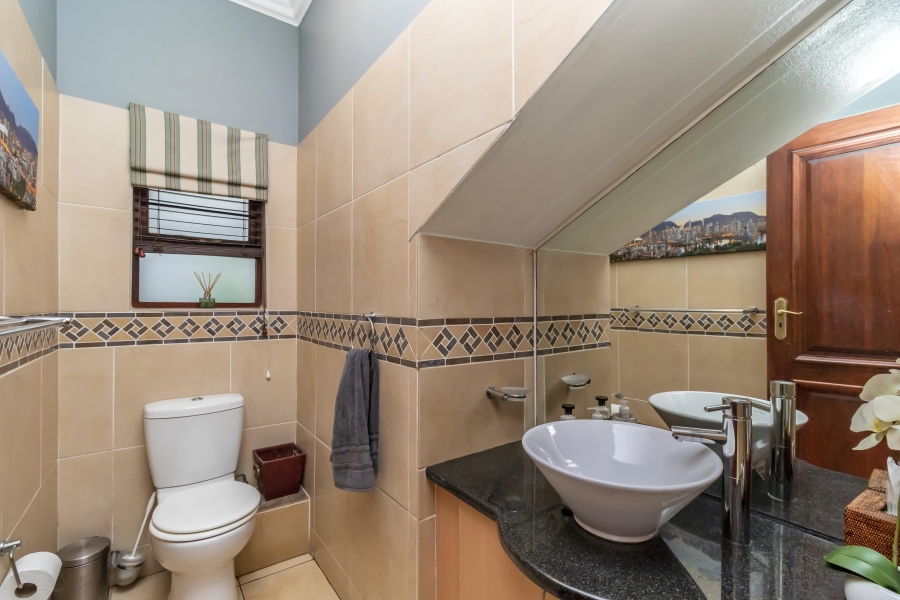 To Let 3 Bedroom Property for Rent in Morningside Gauteng