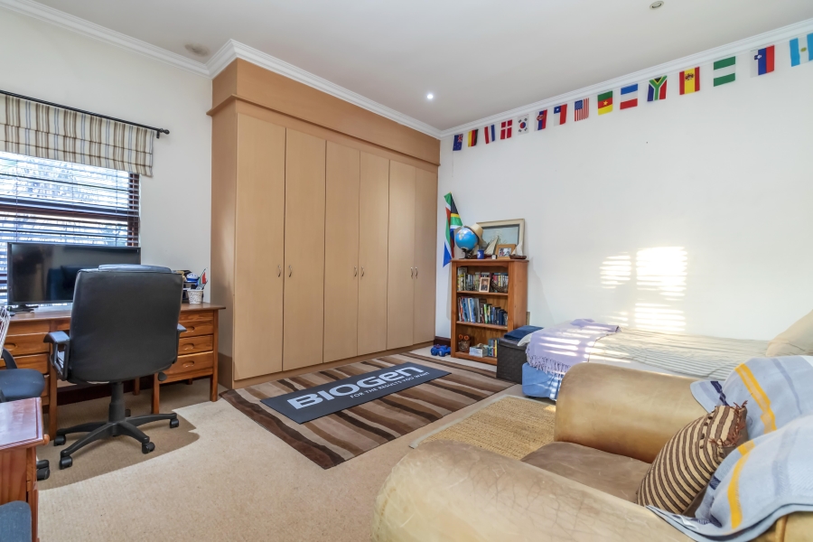 To Let 3 Bedroom Property for Rent in Morningside Gauteng
