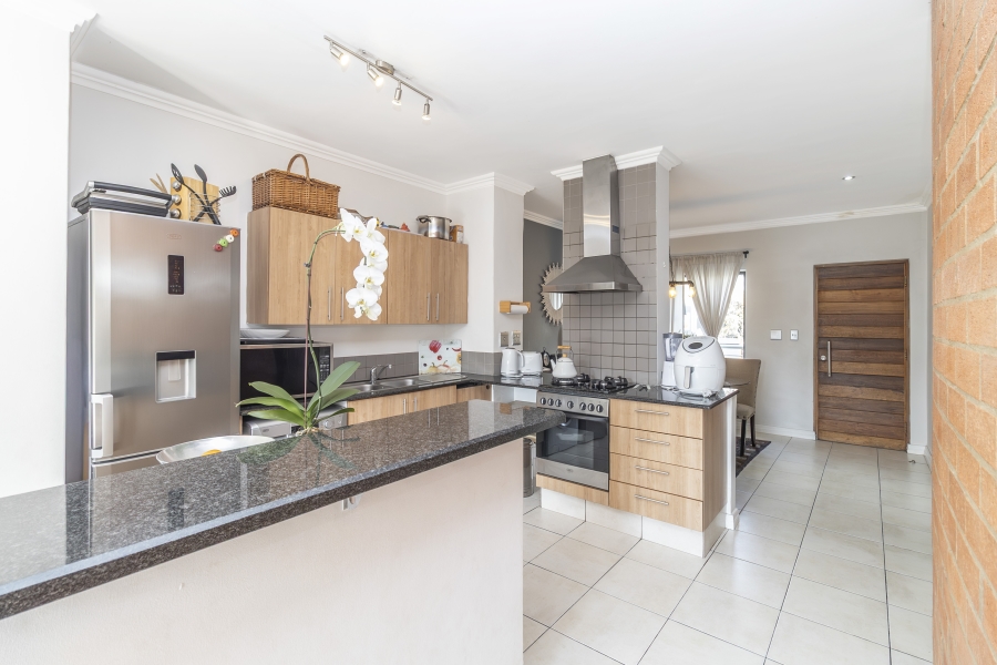 2 Bedroom Property for Sale in Edenburg Gauteng