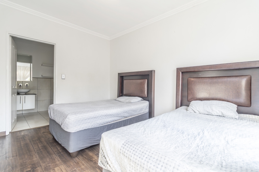 2 Bedroom Property for Sale in Edenburg Gauteng