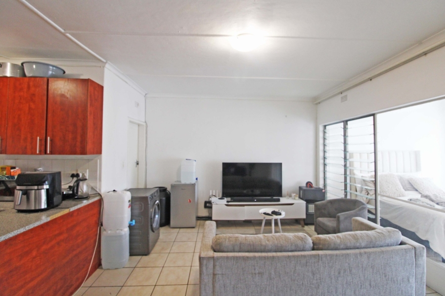 1 Bedroom Property for Sale in Ferndale Gauteng