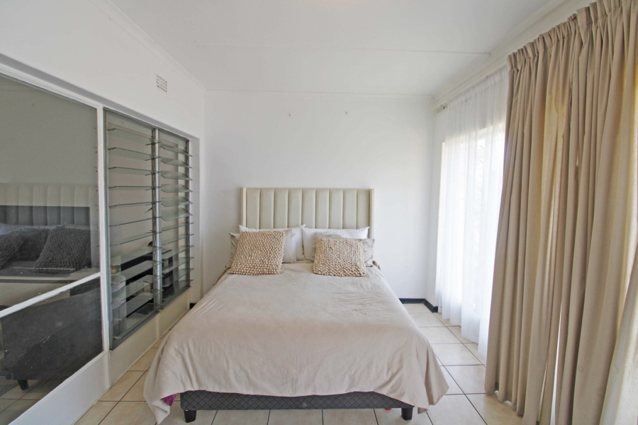 1 Bedroom Property for Sale in Ferndale Gauteng