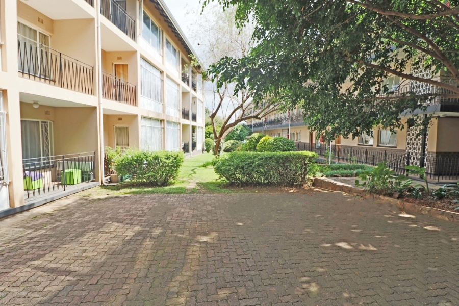 1 Bedroom Property for Sale in Ferndale Gauteng