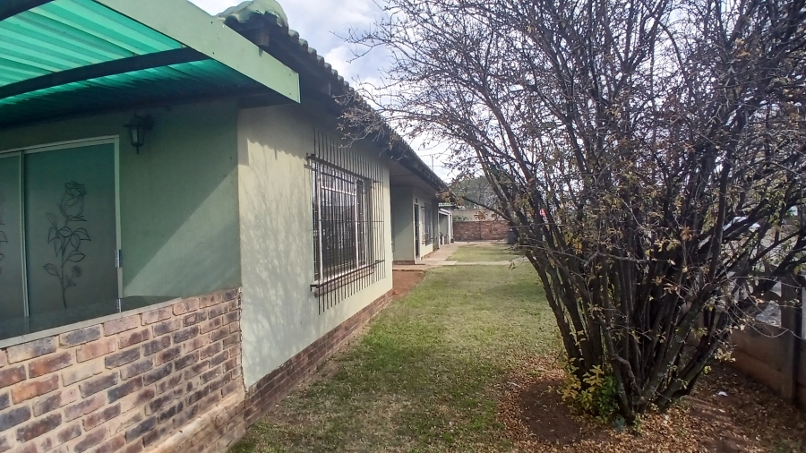 4 Bedroom Property for Sale in East Lynne Gauteng
