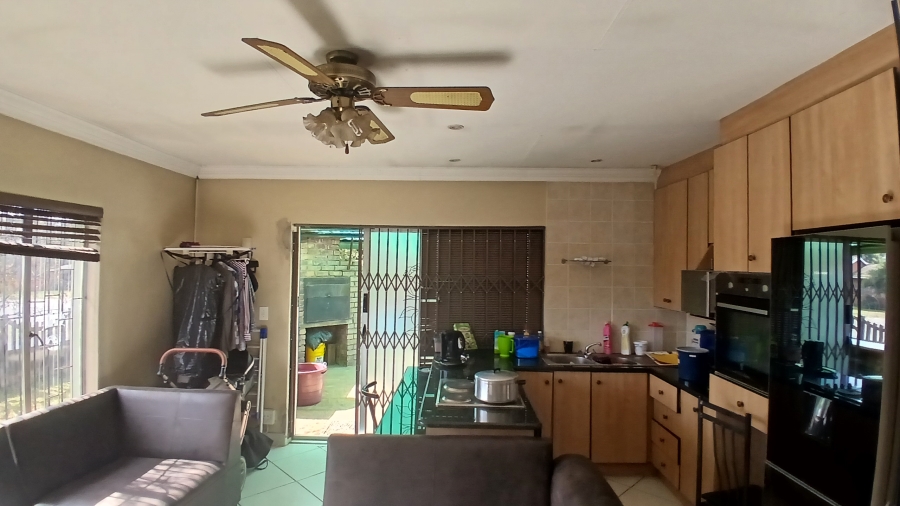 4 Bedroom Property for Sale in East Lynne Gauteng