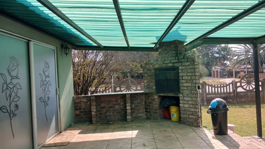 4 Bedroom Property for Sale in East Lynne Gauteng