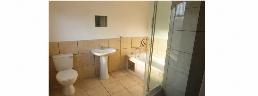 To Let 2 Bedroom Property for Rent in Helderkruin Gauteng