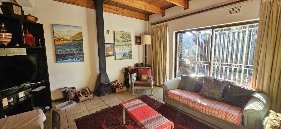 4 Bedroom Property for Sale in Three Rivers Gauteng