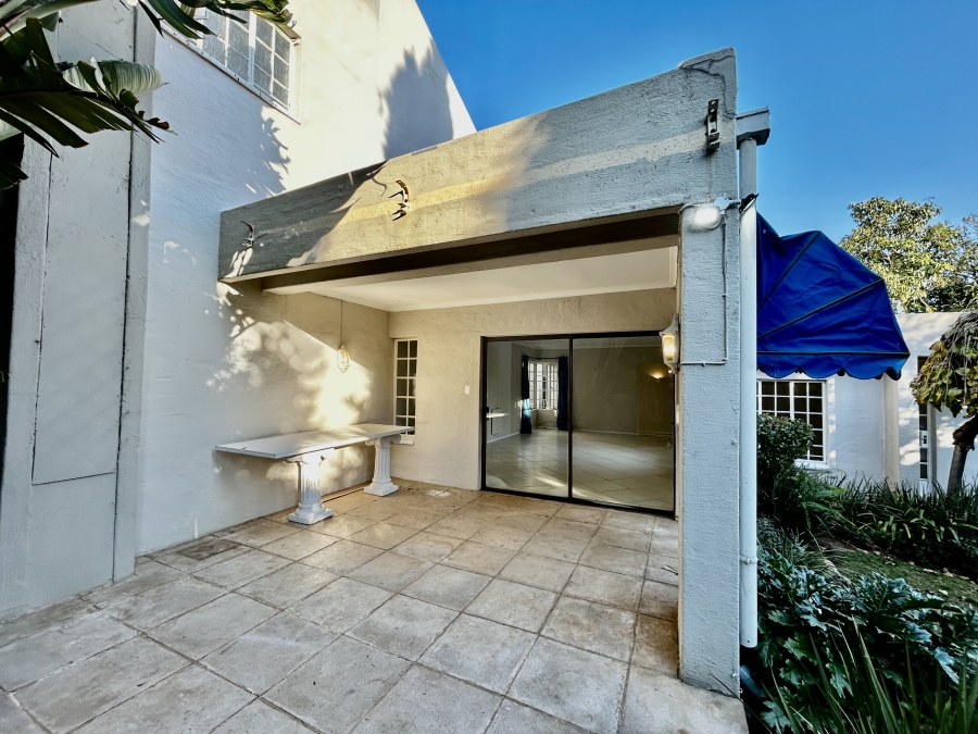 2 Bedroom Property for Sale in Rivonia Gauteng