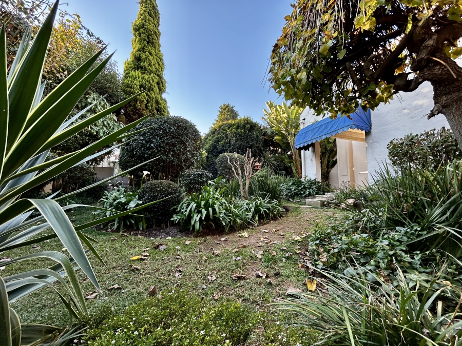 2 Bedroom Property for Sale in Rivonia Gauteng