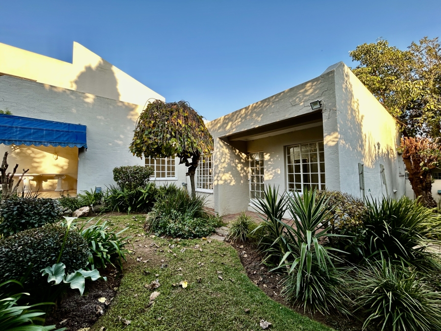 2 Bedroom Property for Sale in Rivonia Gauteng