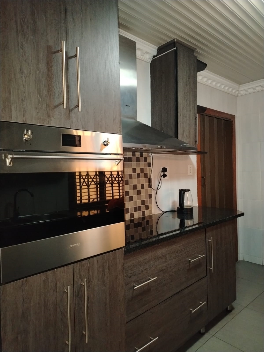 4 Bedroom Property for Sale in Dersley Gauteng