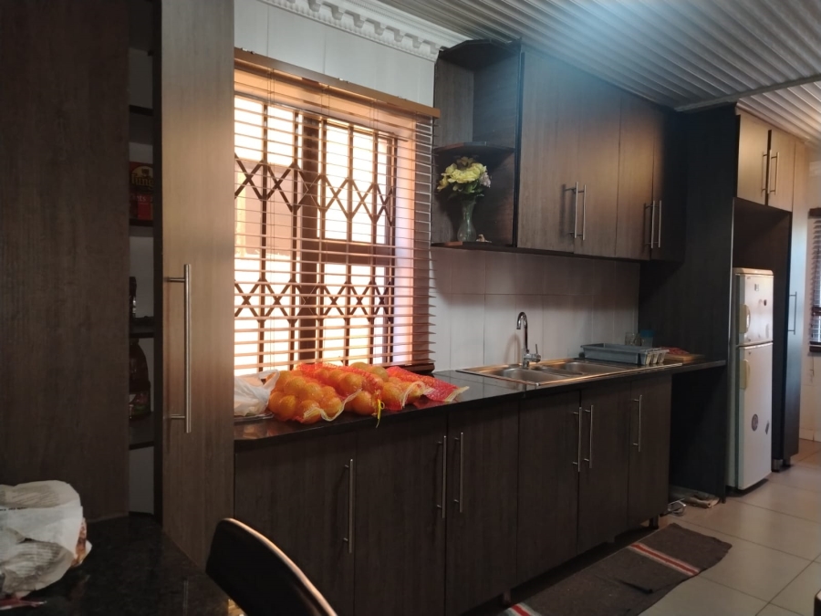 4 Bedroom Property for Sale in Dersley Gauteng