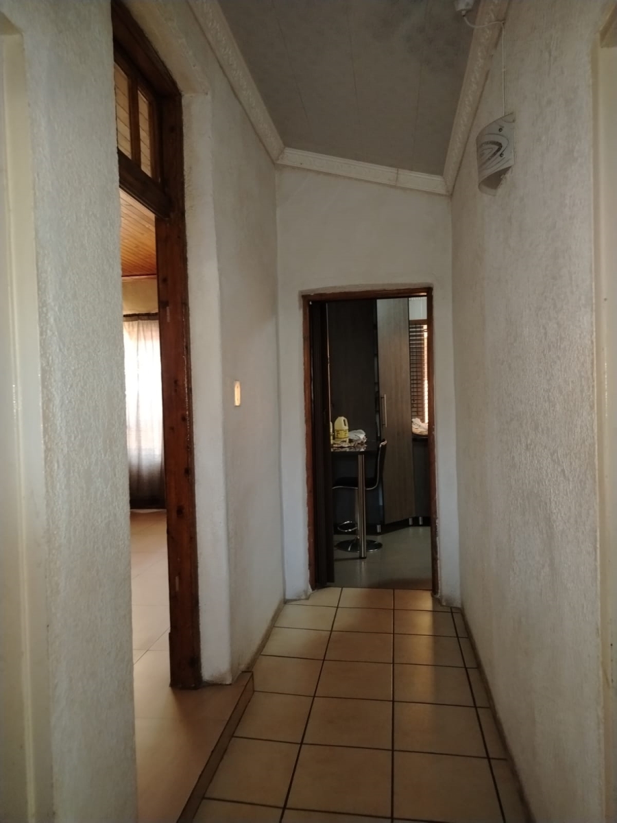 4 Bedroom Property for Sale in Dersley Gauteng