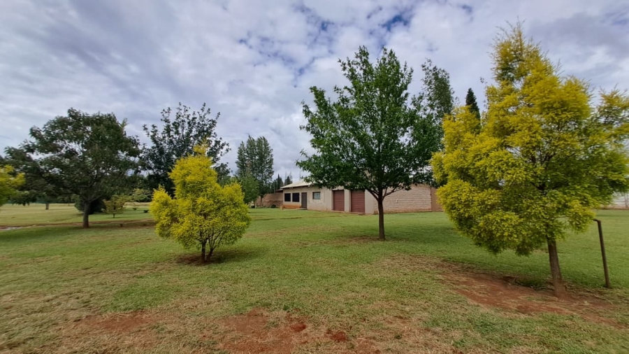 3 Bedroom Property for Sale in Van Der Merwes Kroon Gauteng
