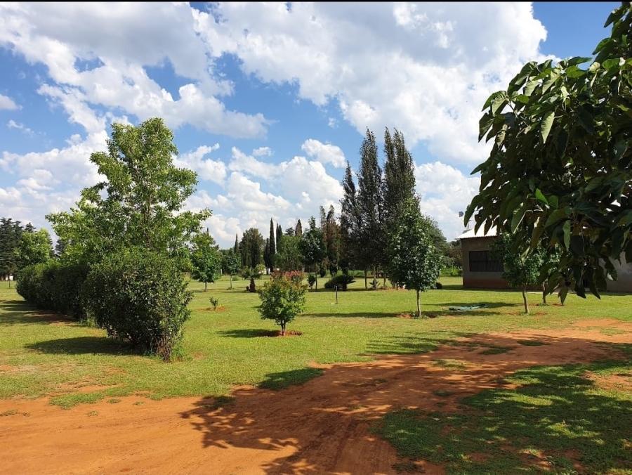 3 Bedroom Property for Sale in Van Der Merwes Kroon Gauteng