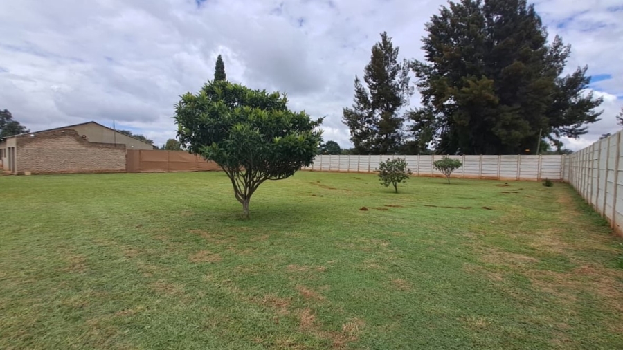 3 Bedroom Property for Sale in Van Der Merwes Kroon Gauteng