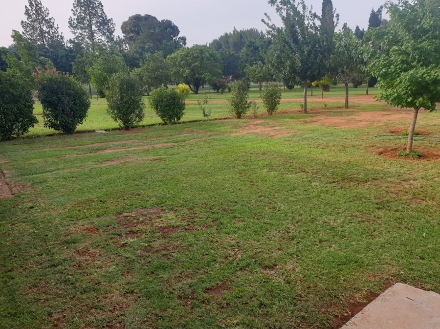 3 Bedroom Property for Sale in Van Der Merwes Kroon Gauteng