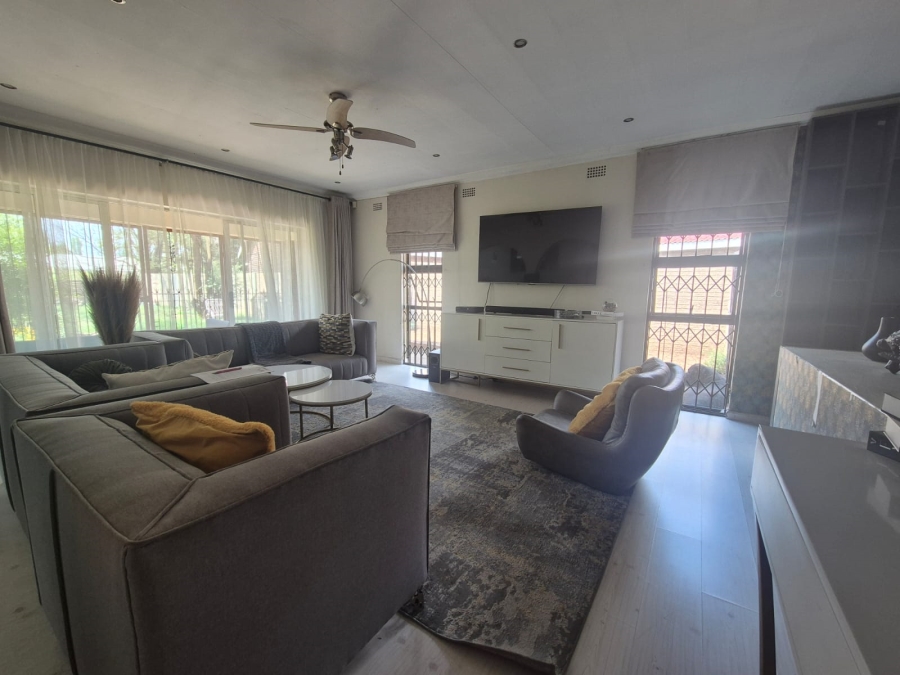 4 Bedroom Property for Sale in Waldrift Gauteng