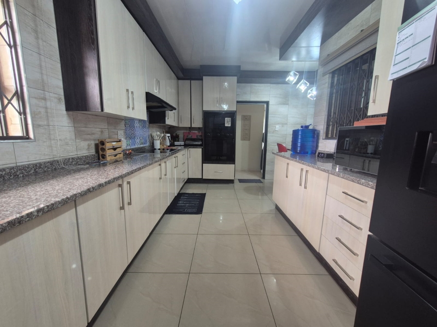 4 Bedroom Property for Sale in Waldrift Gauteng