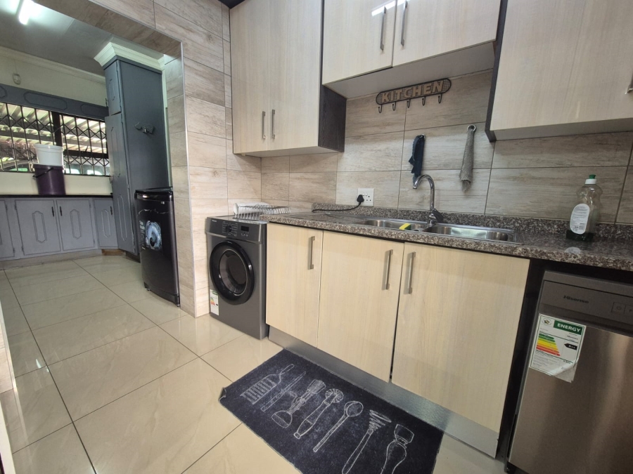 4 Bedroom Property for Sale in Waldrift Gauteng