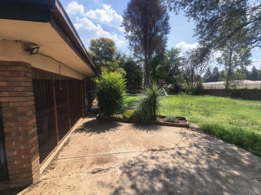 4 Bedroom Property for Sale in Waldrift Gauteng