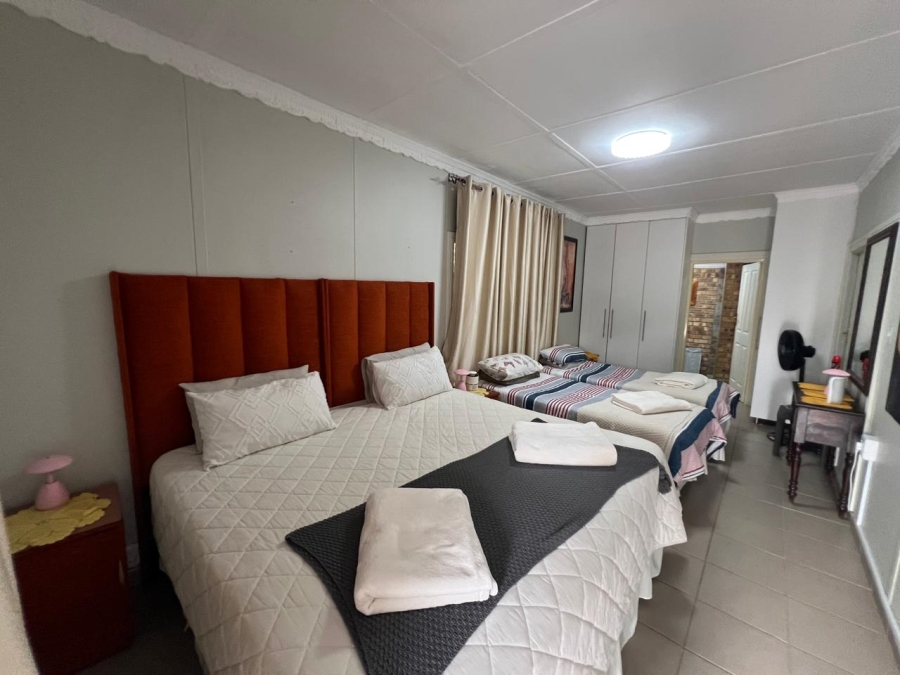 4 Bedroom Property for Sale in Vaal Marina Gauteng
