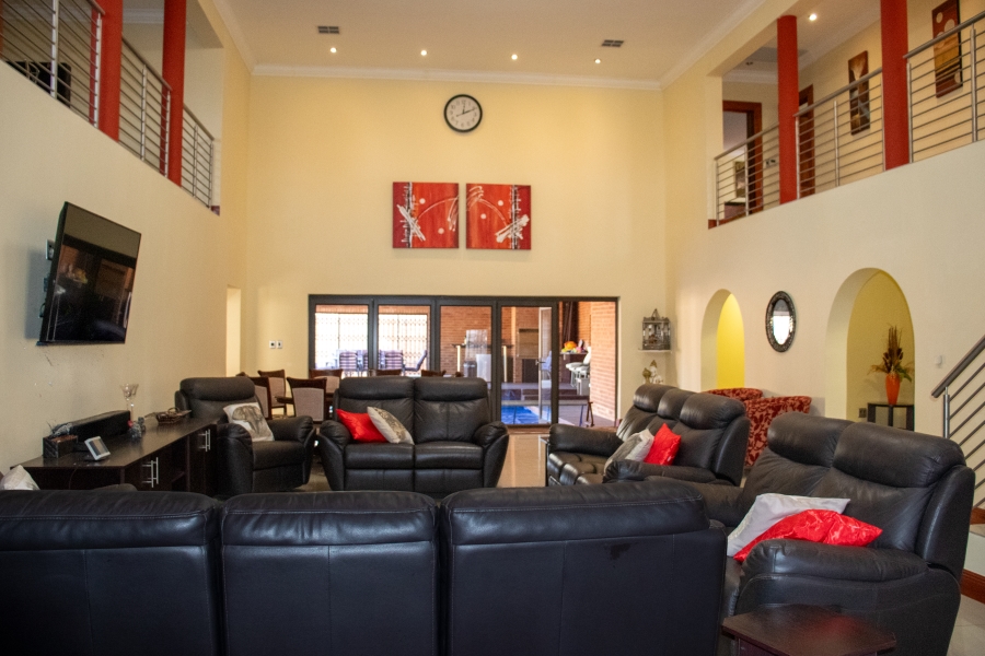 6 Bedroom Property for Sale in Vaal Marina Gauteng