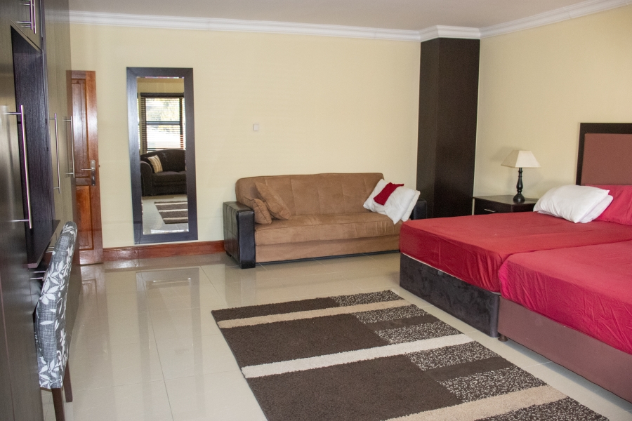 6 Bedroom Property for Sale in Vaal Marina Gauteng