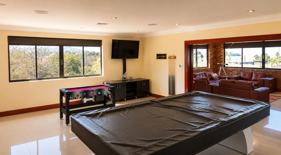 6 Bedroom Property for Sale in Vaal Marina Gauteng
