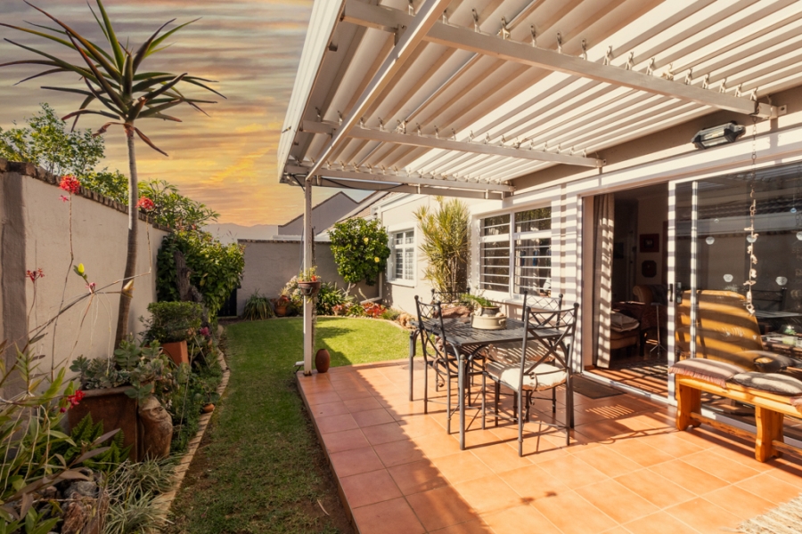 2 Bedroom Property for Sale in Willow Park Manor Gauteng