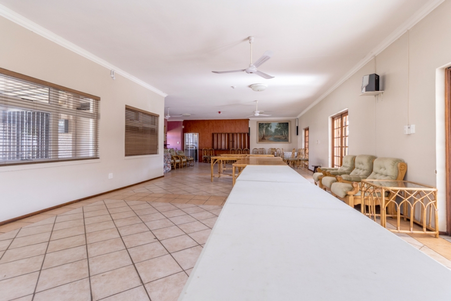 2 Bedroom Property for Sale in Willow Park Manor Gauteng