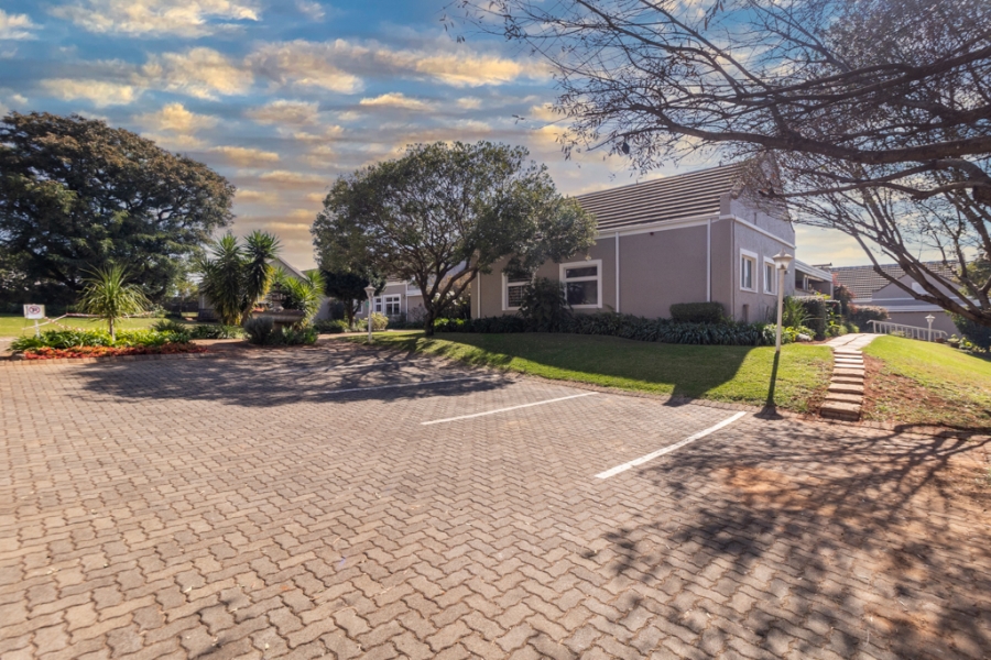2 Bedroom Property for Sale in Willow Park Manor Gauteng