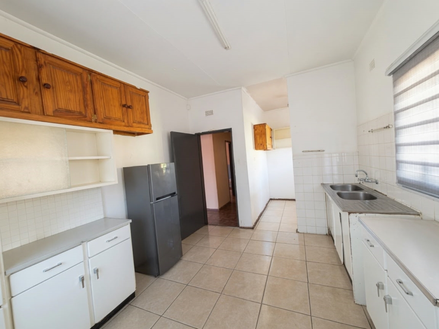 To Let 3 Bedroom Property for Rent in Vanderbijlpark Cw 6 Gauteng