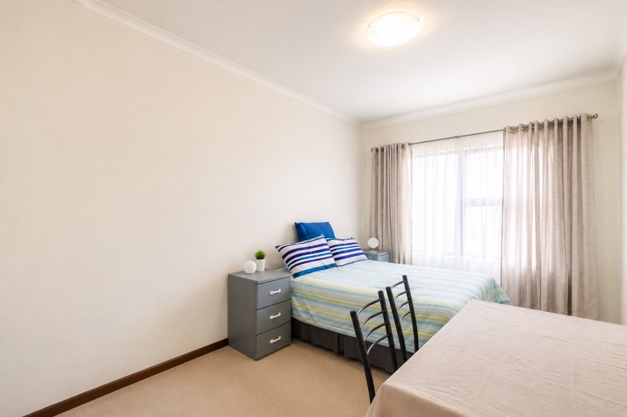 1 Bedroom Property for Sale in Erand Gardens Gauteng