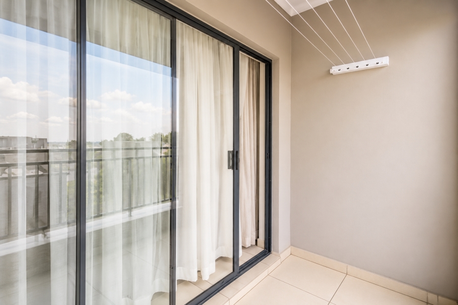 1 Bedroom Property for Sale in Erand Gardens Gauteng
