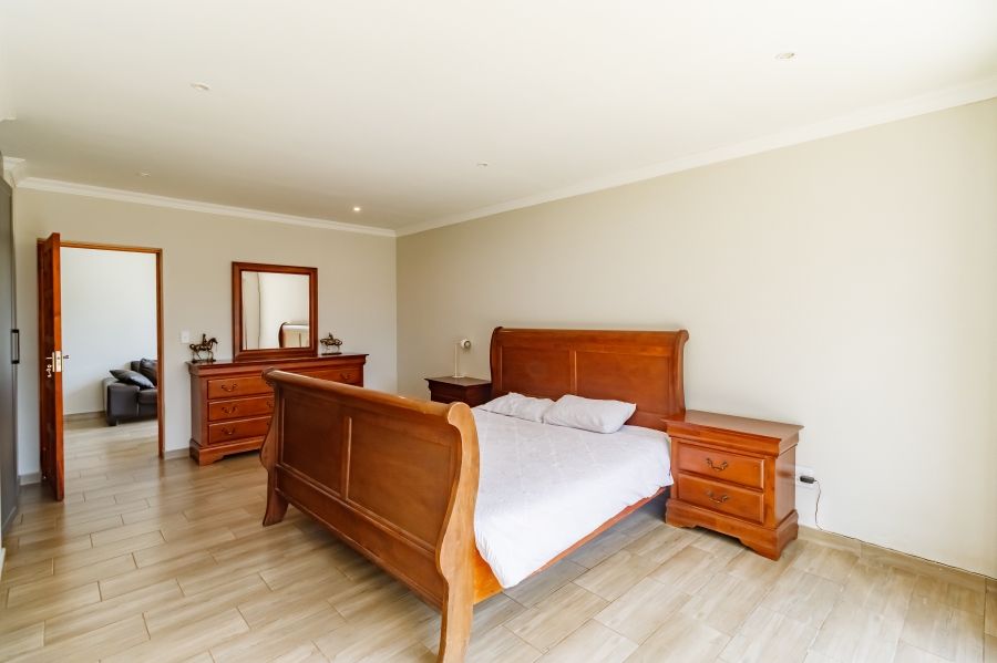 4 Bedroom Property for Sale in Letamo Game Farm Gauteng