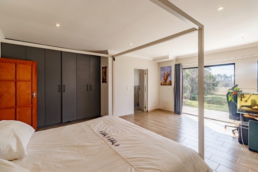 4 Bedroom Property for Sale in Letamo Game Farm Gauteng