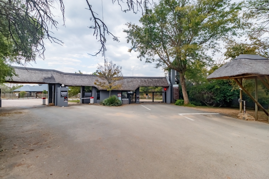 4 Bedroom Property for Sale in Letamo Game Farm Gauteng