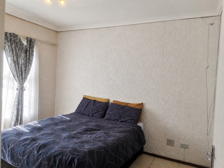 3 Bedroom Property for Sale in Buccleuch Gauteng